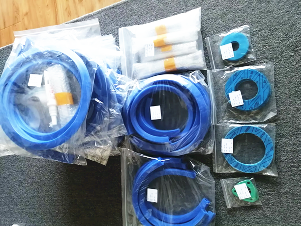 STX ENGINE MAN STX 12V32/40 Seals