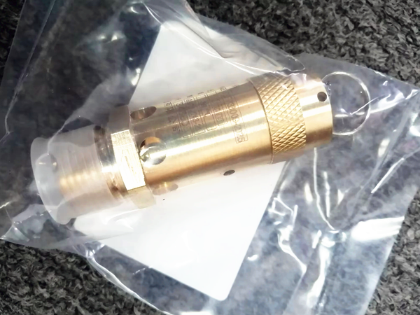 154.00106 Security valve for Screw compressor