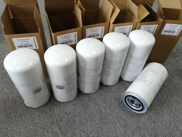 172.51002 172.11102 172.11105 172.58112 Cooling filter separator (Oil separator cartridge)
