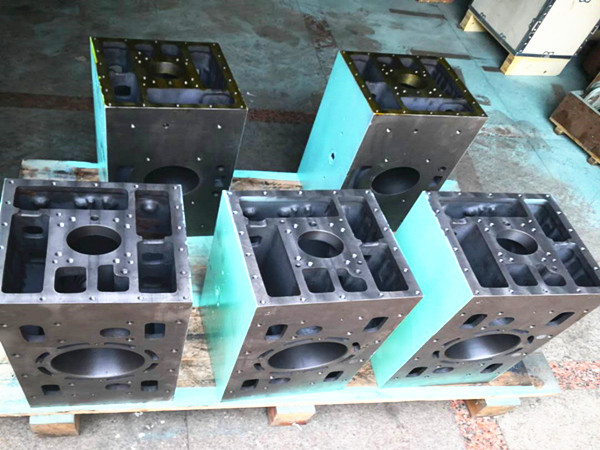 TANABE H-264 CYLINDER BLOCK S4-8424-45