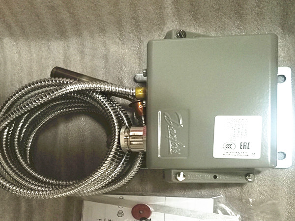 SAUER TEMPERATURE SWITCH 035468