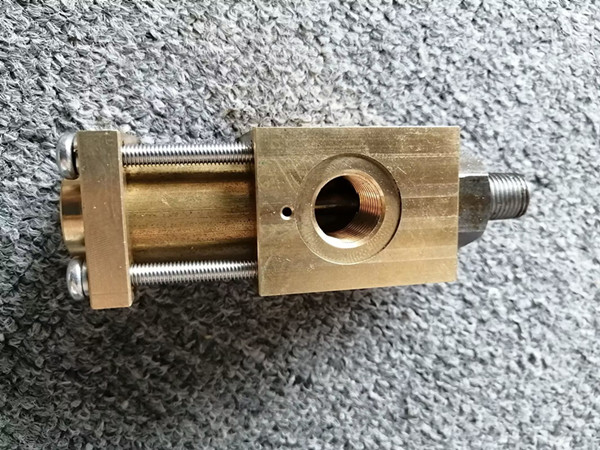 Yanmar C300 Valve assy 790301-75151