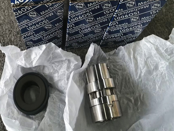 TAIKO KIKAI HHC-1.5MA MECHANICAL SEAL