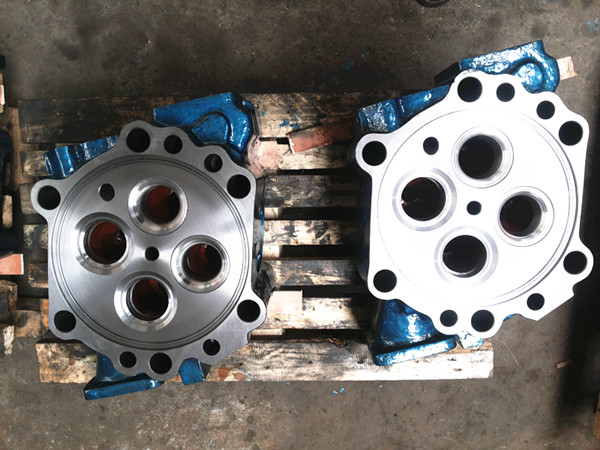 M200L-SN CYLINDER HEAD