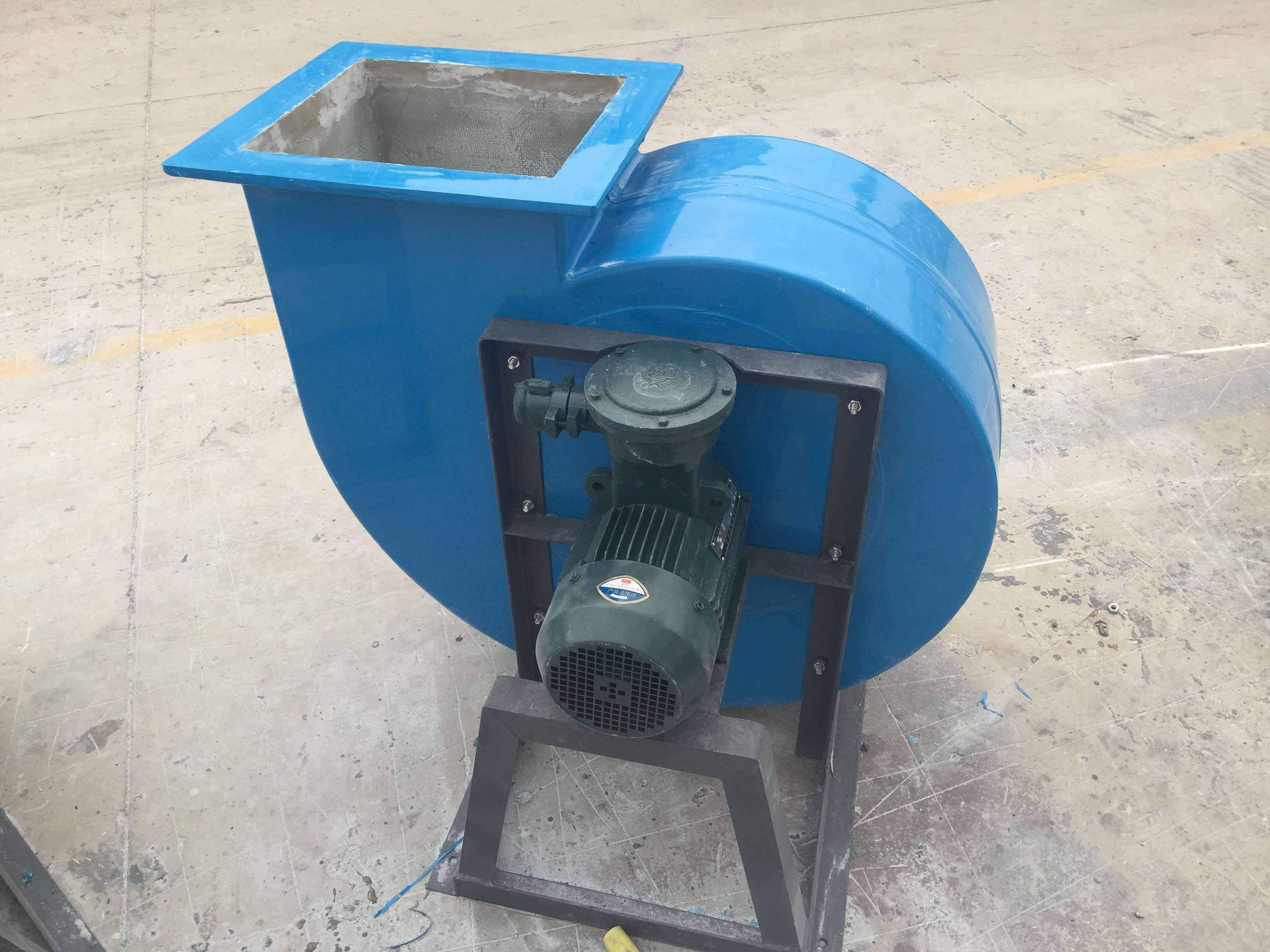 玻璃鋼離心風(fēng)機(jī)