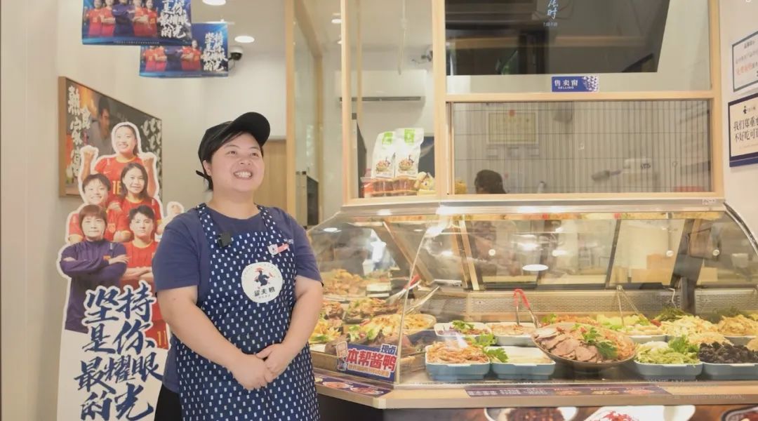 留夫鸭加盟商|半年开3店，直接涌进留夫鸭杭州新开门店营业额高记录的大队伍