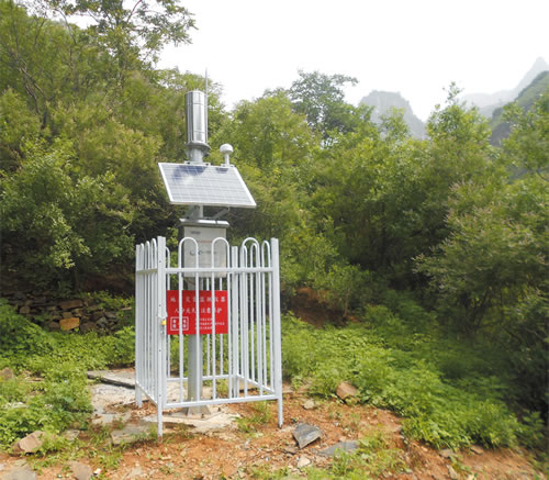 自动雨量监测仪