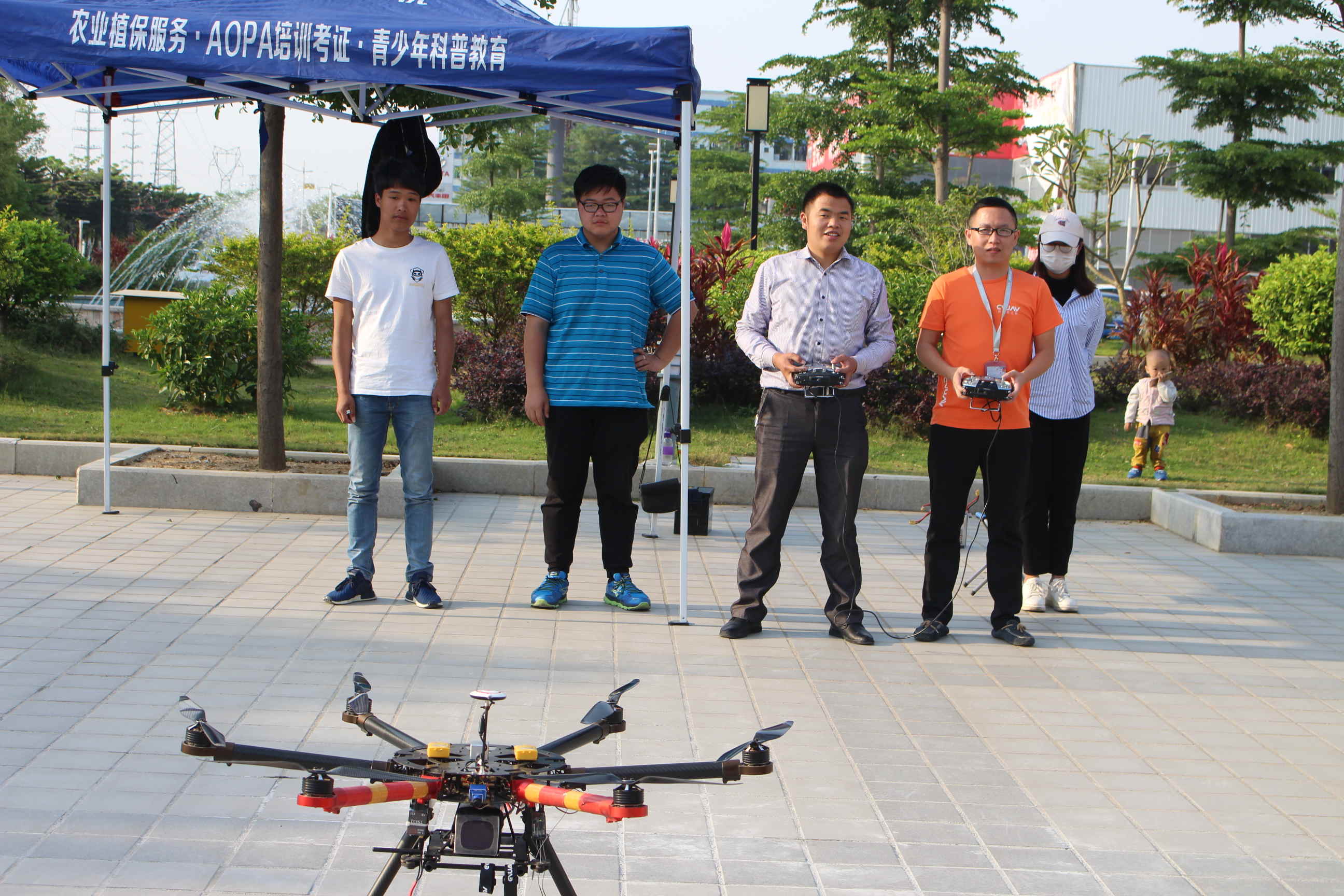 须知：最新无人机驾驶员合格证申请更新流程说明！