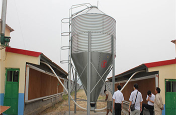 大型粮仓/饲料设备
