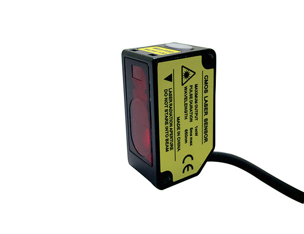 高精度激光位移传感器