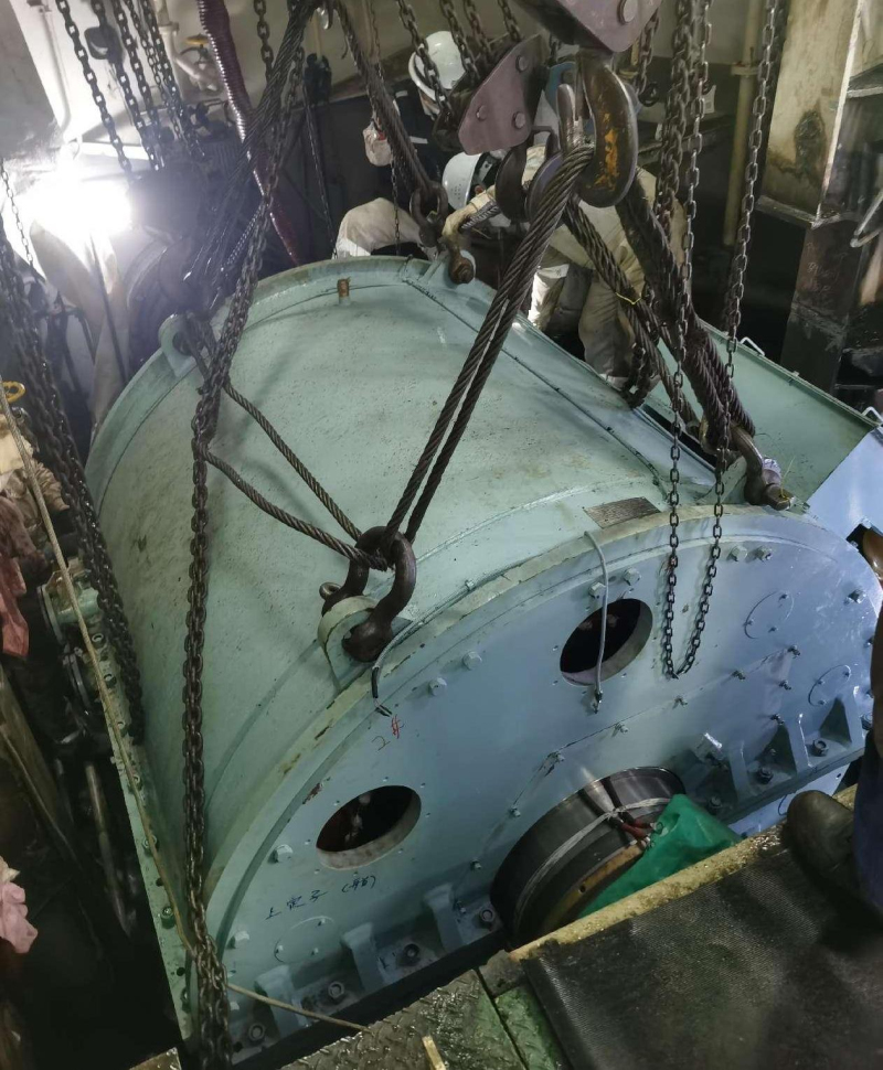 印度 Adani 项目 17.5 万吨散货船 1300kW  （ 旧船改装 ）