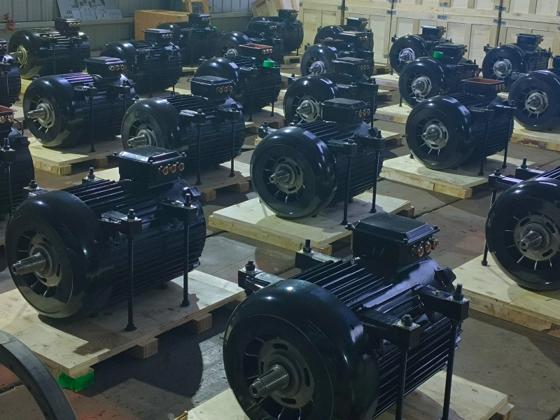 低温型牵引电机YZQ280L3-4D(ELS)，即将发货