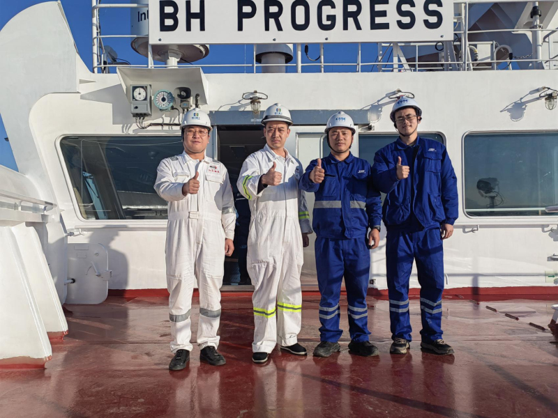 恒力重工 8.2 万吨 800kW 新造船