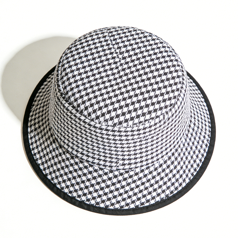小香风千鸟格双面戴包边撞色渔夫帽