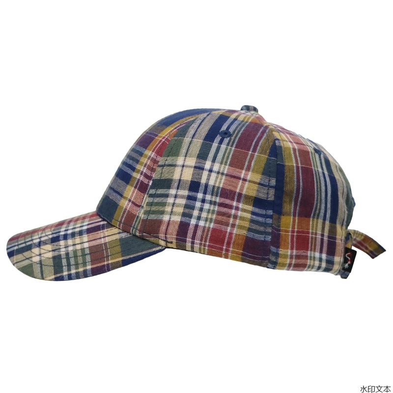 格子花纹鸭舌帽