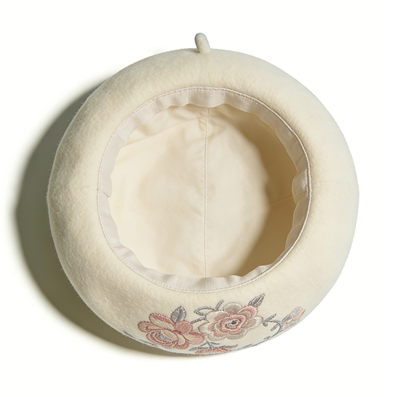 花卉绣花精美贝雷帽呢料