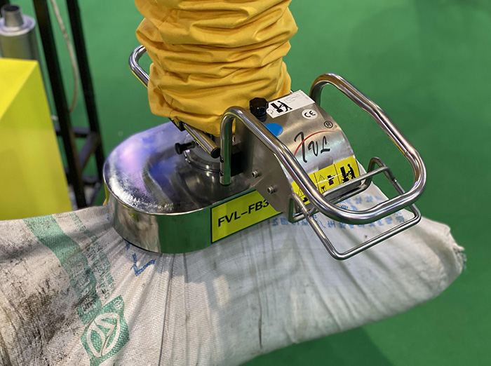 真空吸吊机中的安全帽有什么功能