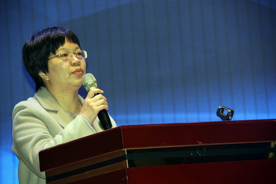 大沥镇政府副镇长罗丽燕：在大沥.中国全铝家居指数动员会致辞