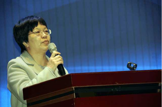 大沥镇副镇长罗丽燕致辞