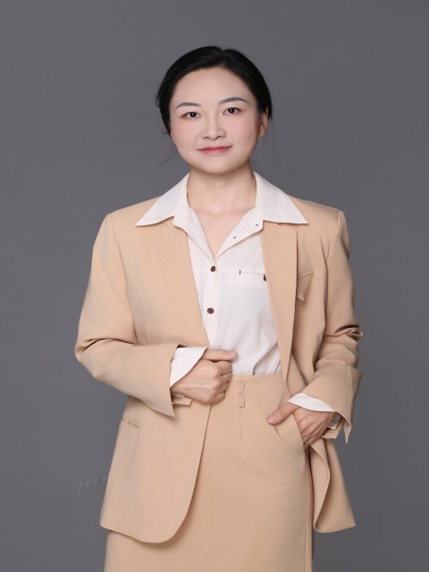 曾玲律师