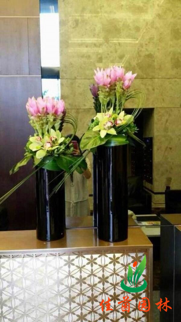 前台艺术插花