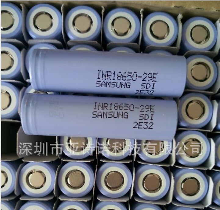 三星 2900mah