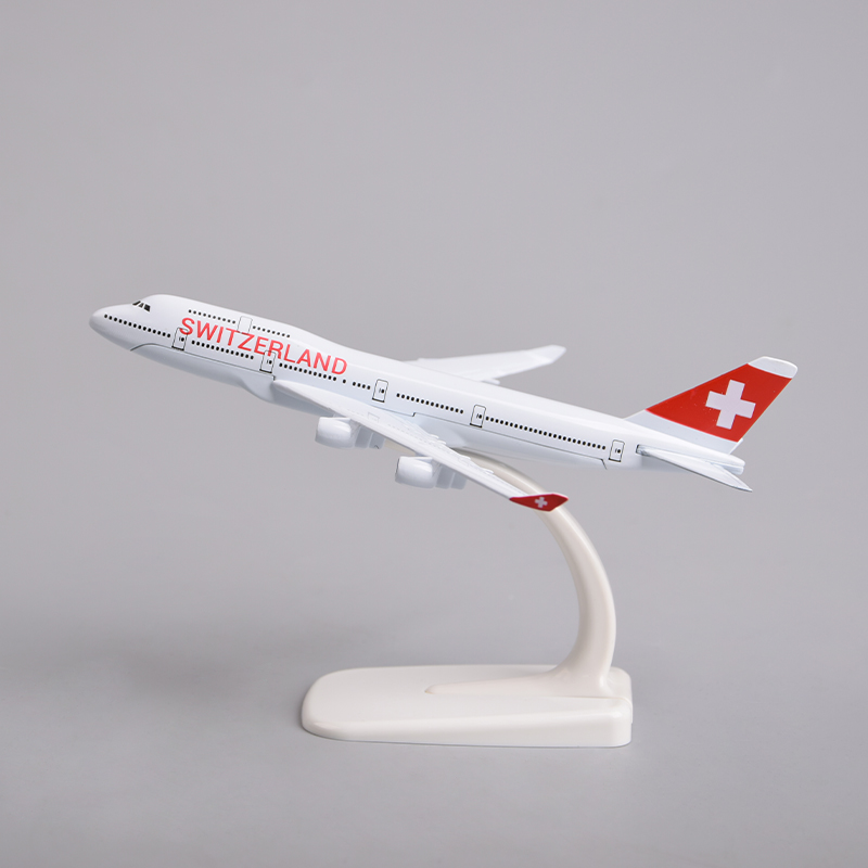 飞机模型16厘米B747-400 瑞士航空