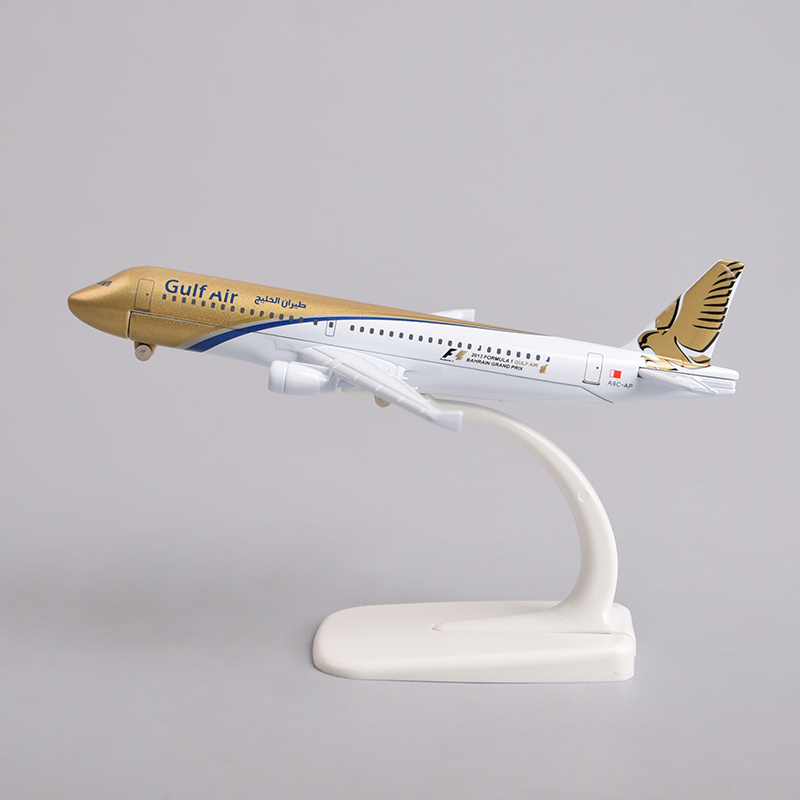 飞机模型16厘米A320 海湾