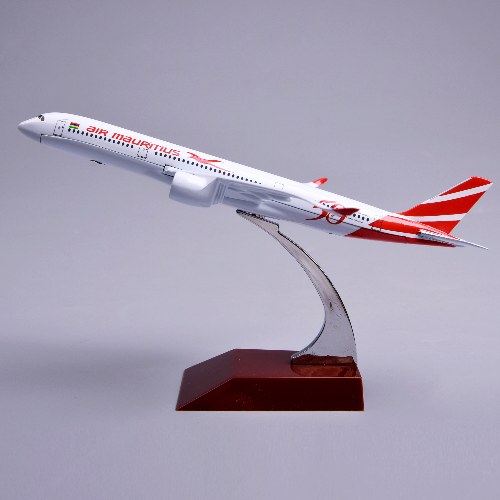 飞机模型16厘米A350毛里求斯