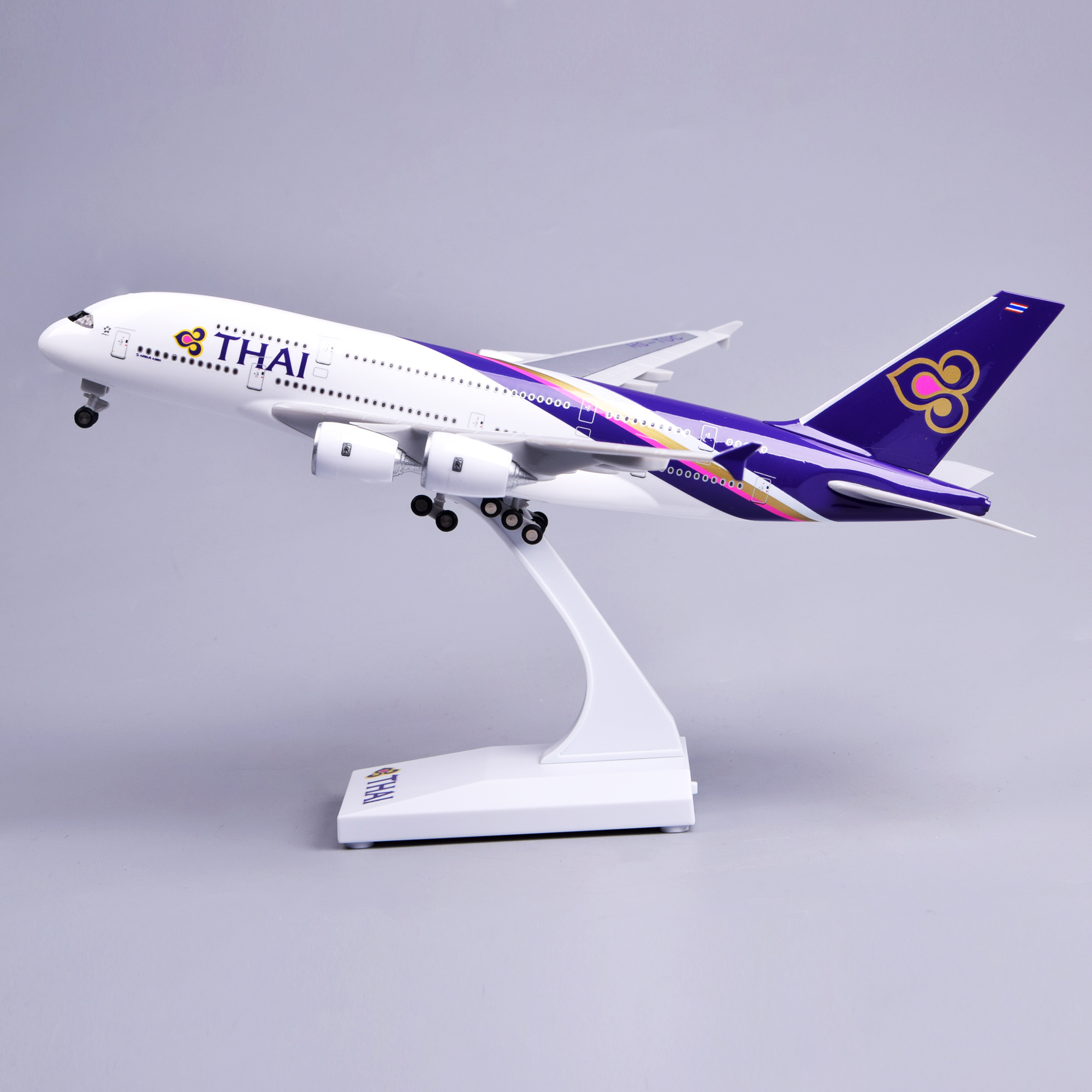 飞机模型30厘米A380泰航