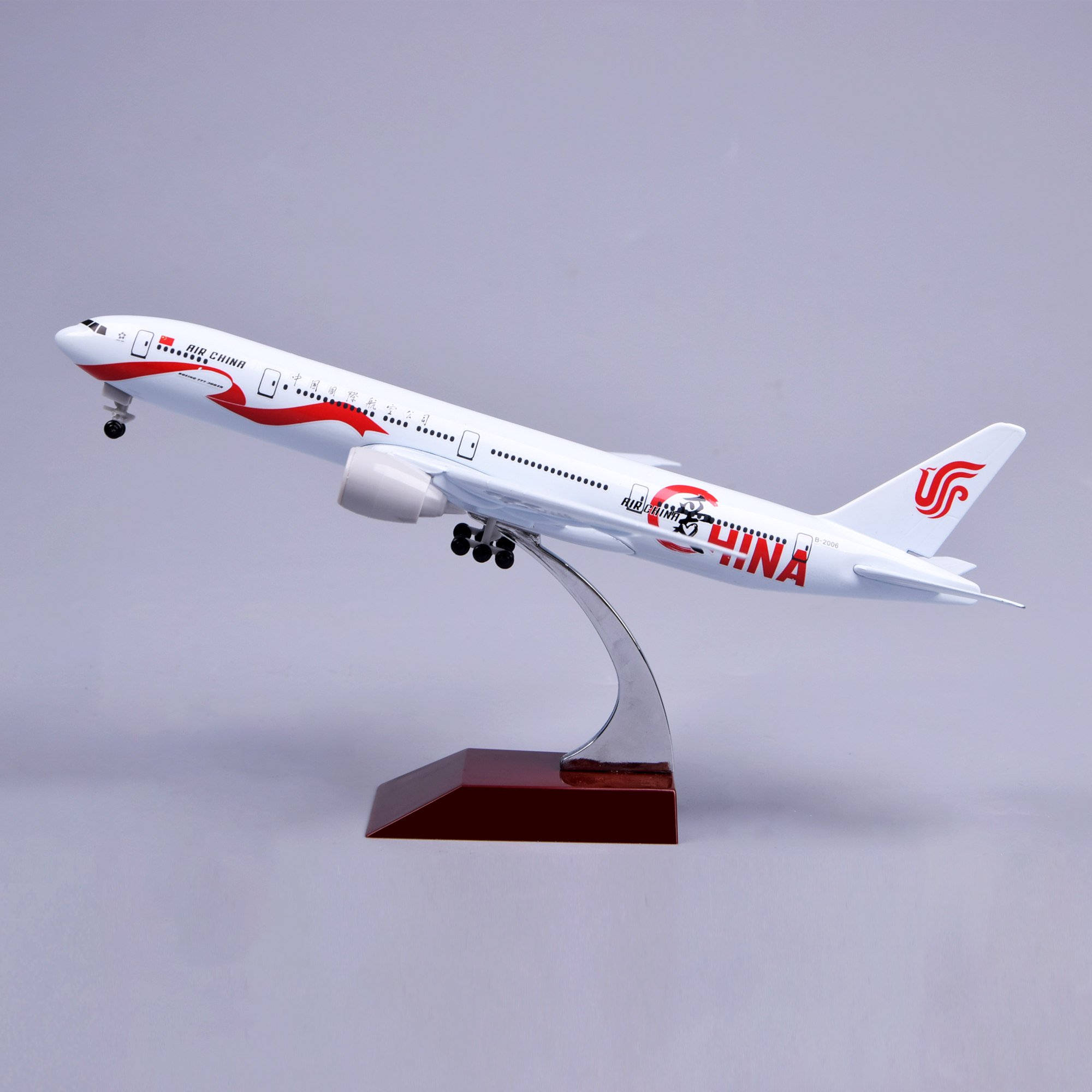 飞机模型20厘米777-300中国国际航空
