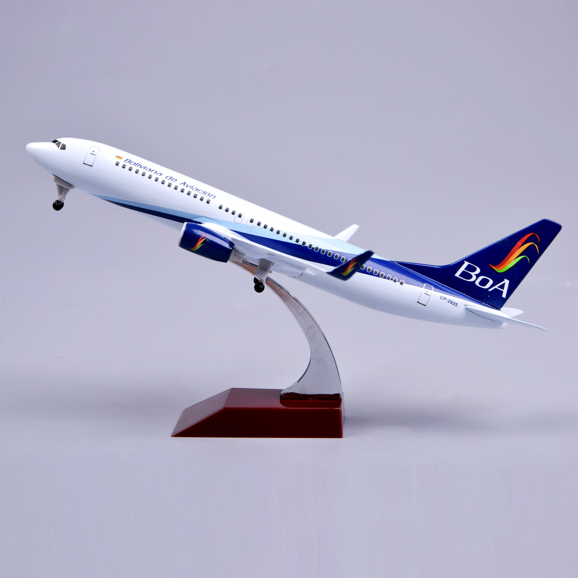 飞机模型20厘米737玻利维亚