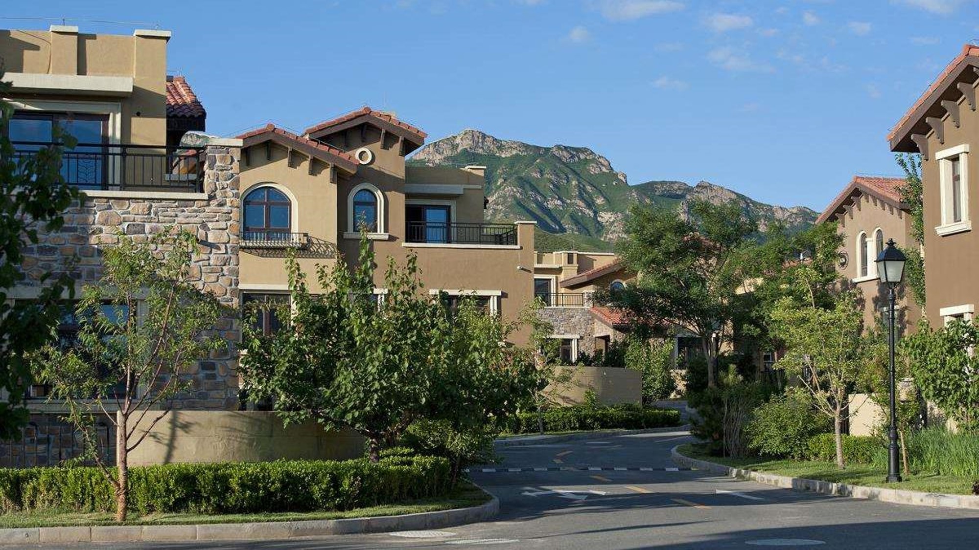 河北怀来 鸿威·翡翠城