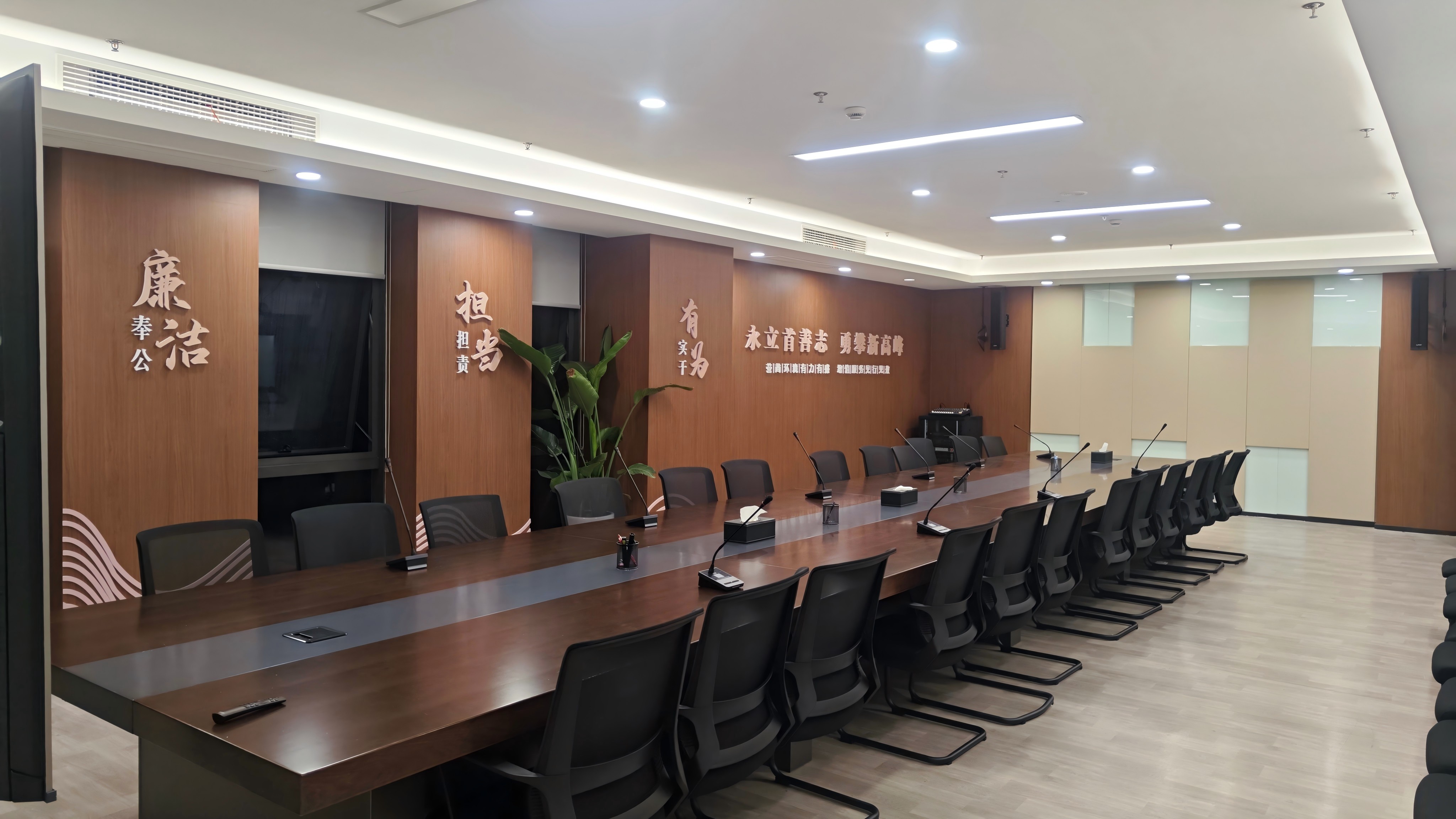 杭州市西湖区企业发展服务中心