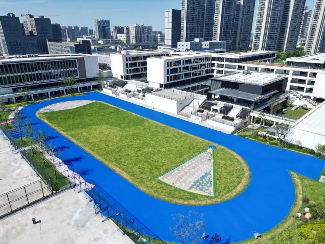 育才实验小学教育集团荷花小学天荷校区