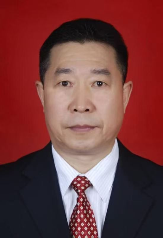 中科院主管《当代科学家》期刊社主任委员：中国天眼风水实战应用非遗传承人高浦洪，2025年4月28日乘高铁洛阳龙门至重庆。应邀出席“2025第十七届世界易学大会〝，圆满完成既定工作任务，载誉返渝。