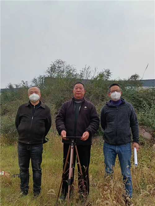 中国著名易道商三界联盟天眼风水学者、重庆风水大师高浦洪，2022年12月23日受邀在重庆市綦江区桥河工业园区为福主老板新建厂房及办公大楼选址。