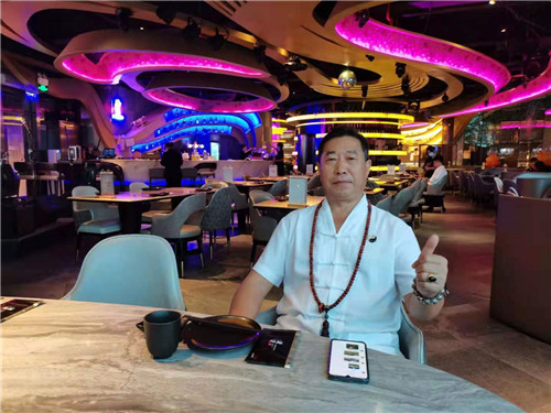 中国著名易道天眼风水学者，重庆风水大师高浦洪，2021年10月17日杭州飞重庆，圆满完成此次首届易道商三界峰会学习交流考察与优秀企业家联盟任务返渝。