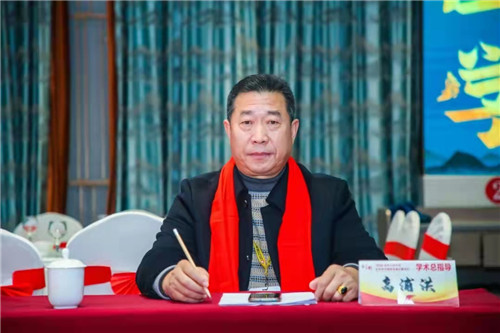 中国著名易道天眼风水学者，重庆风水大师高浦洪，2021年4月17日深圳飞西安，去甘肃省天水市为福主老板做阴宅风水。