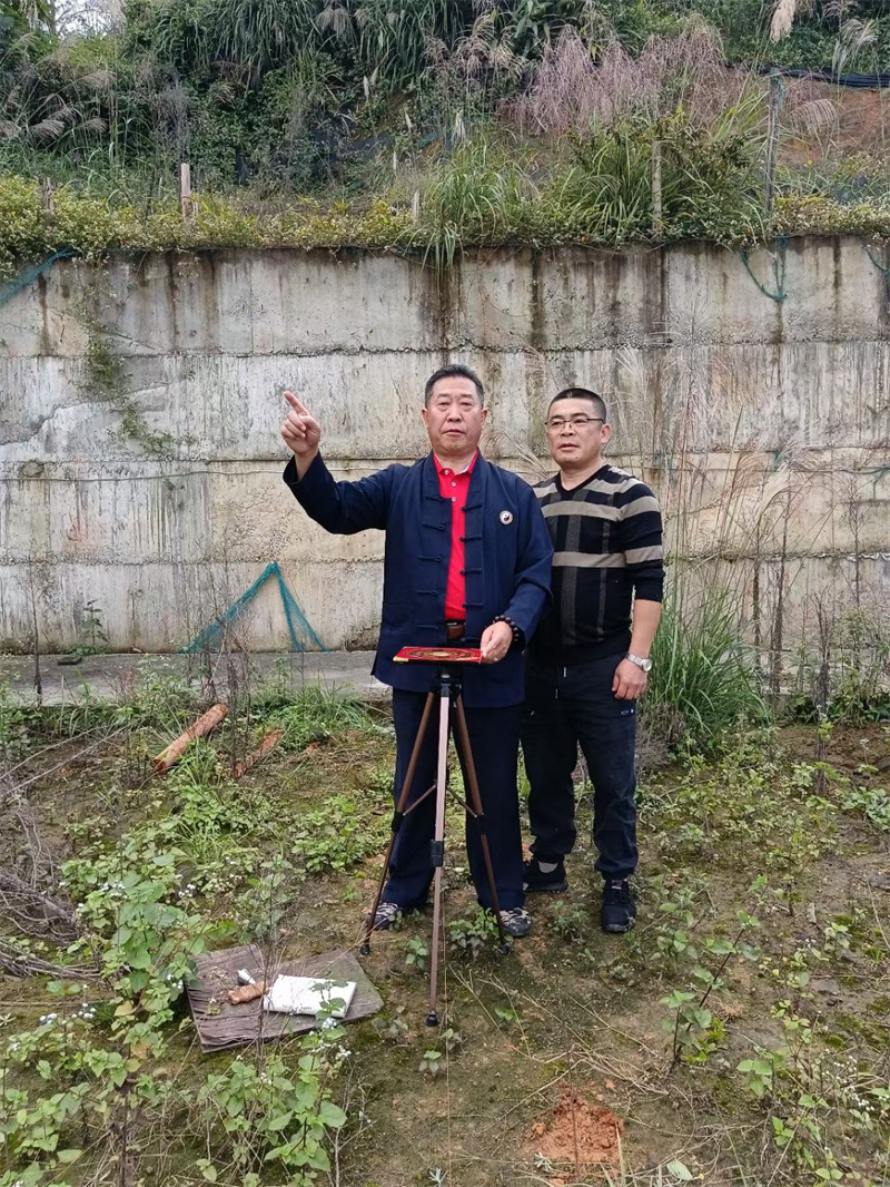 中国天眼风水实战应用非遗传承人，中国非物质文化遗产研究院智库专家高浦洪，2023年10月29日受邀在重庆市綦江区为福主老板看阳宅风水