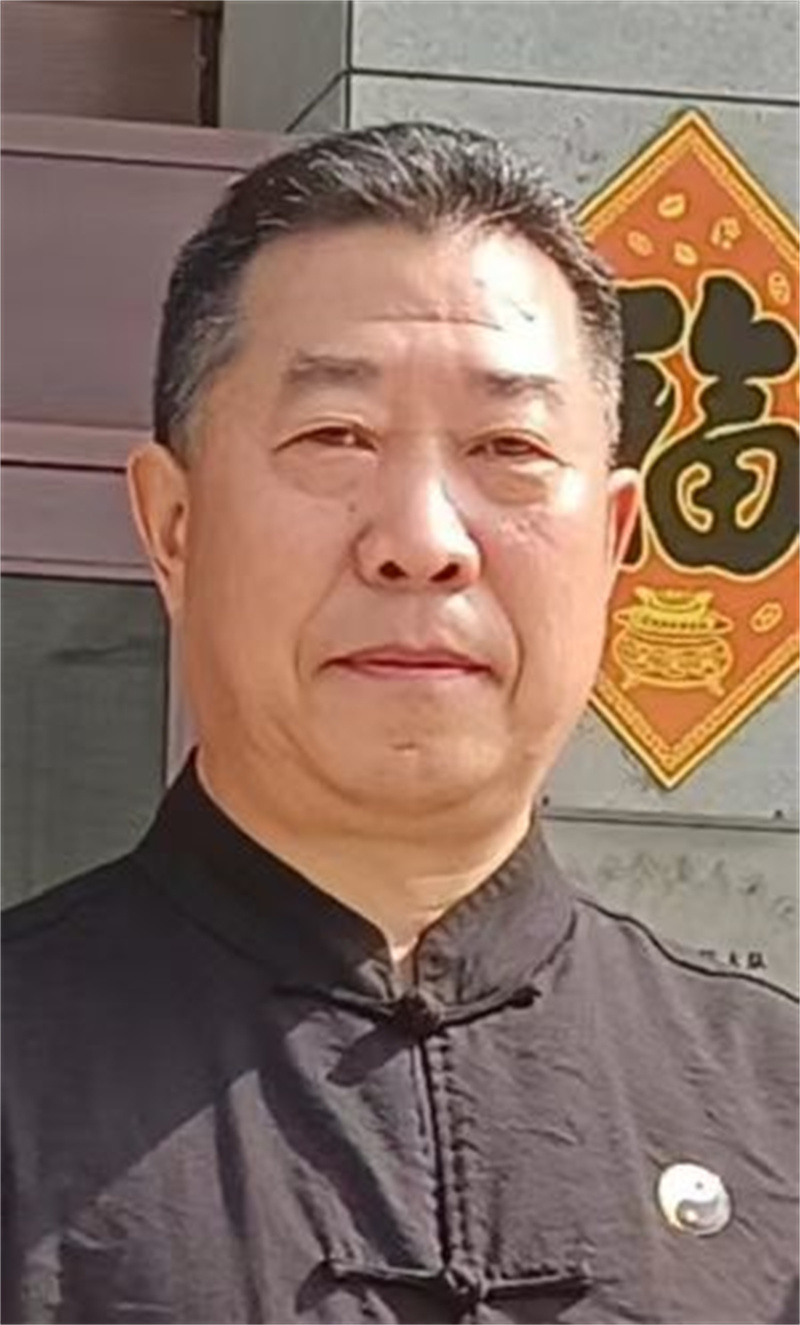 中国天眼风水实战应用非遗传承人，中国非物质文化遗产研究院智库专家高浦洪，2024年3月9日受邀在重庆市綦江区为福主老板看阳宅门面风水