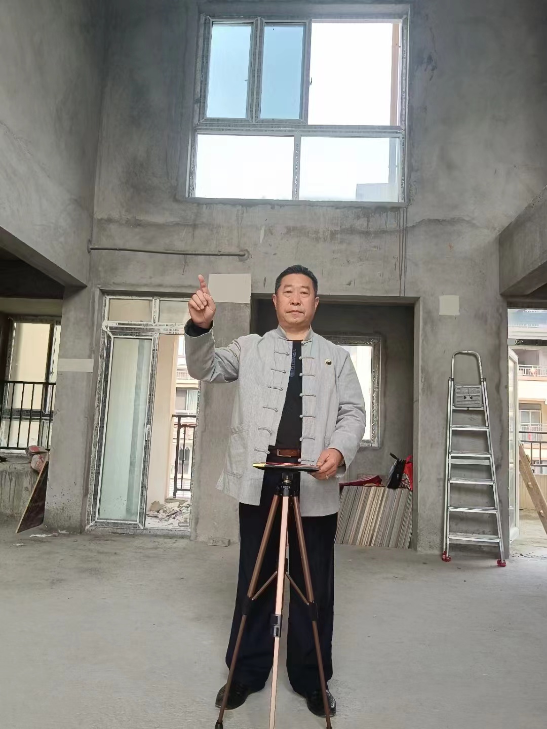 重庆市綦江区奥园金澜湾连排别墅小区为福主老板看阳宅风水