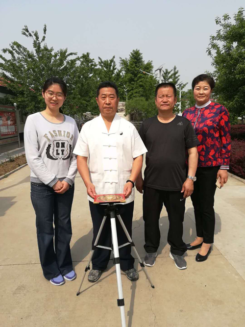 重庆风水大师高浦洪5月15日在北京市房山区拱辰街道为福主老板(养老福利照料中心)看阳宅风水
