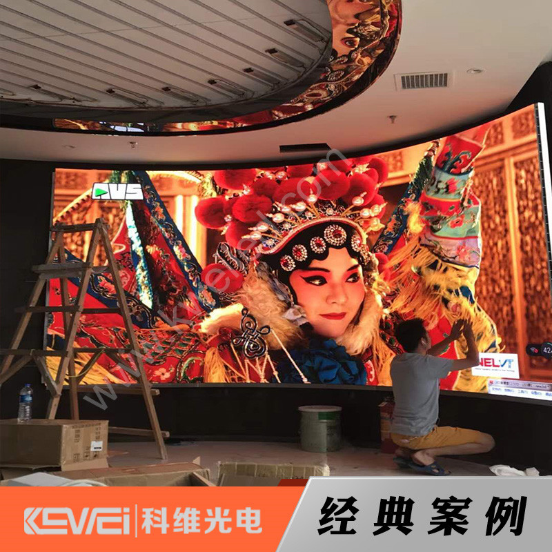 云南昆明万达广场 室内P2全彩屏