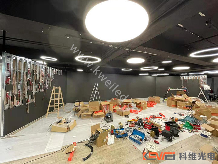 P2.5室内全彩屏施工现场