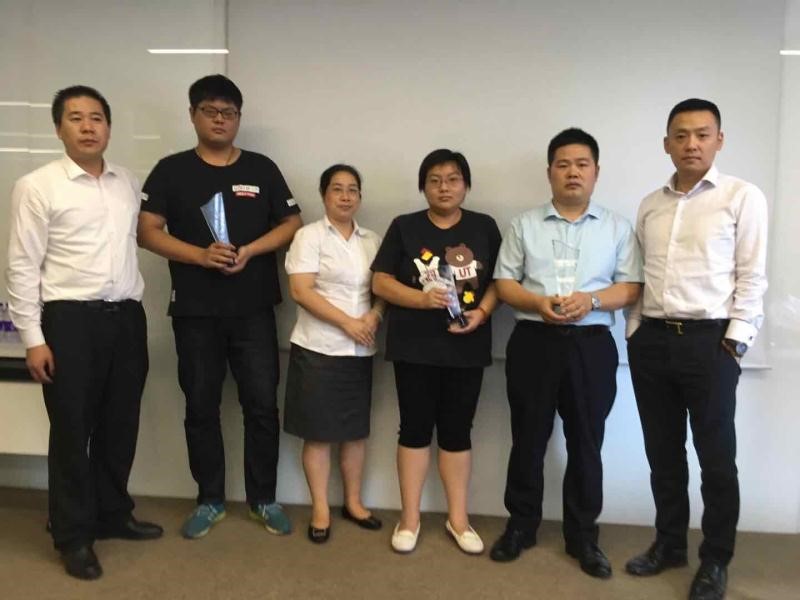 2018年9月26日我司荣获由上海万科物业颁发的《2018年度服务类优秀供方》称号。