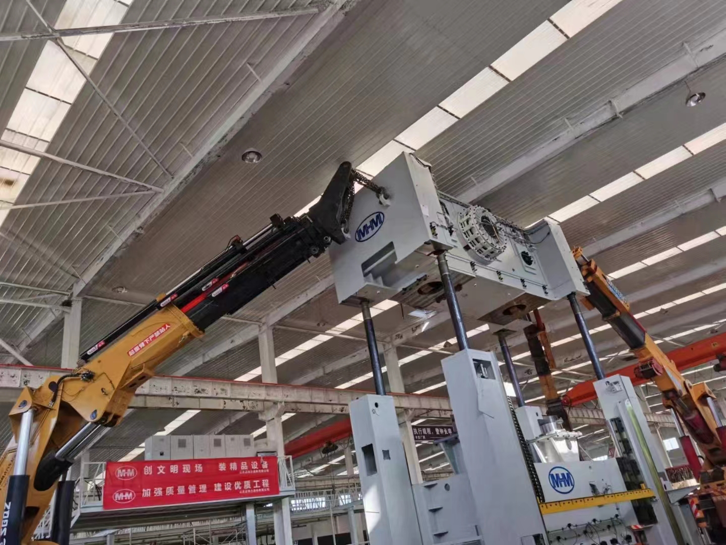 大型设备搬运案例