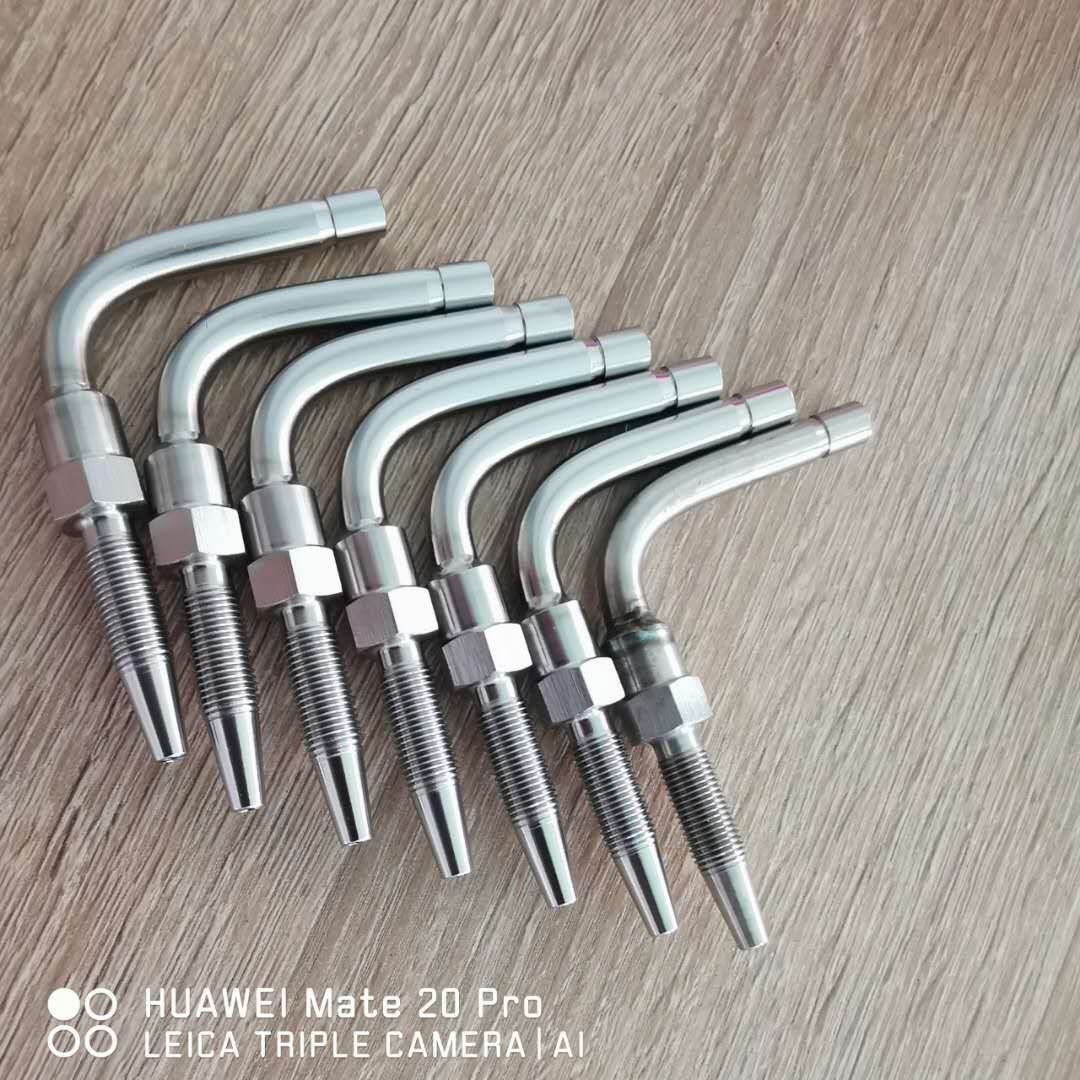 宁波万创磁力研磨机适用于液压管件抛光清洗去毛刺案例