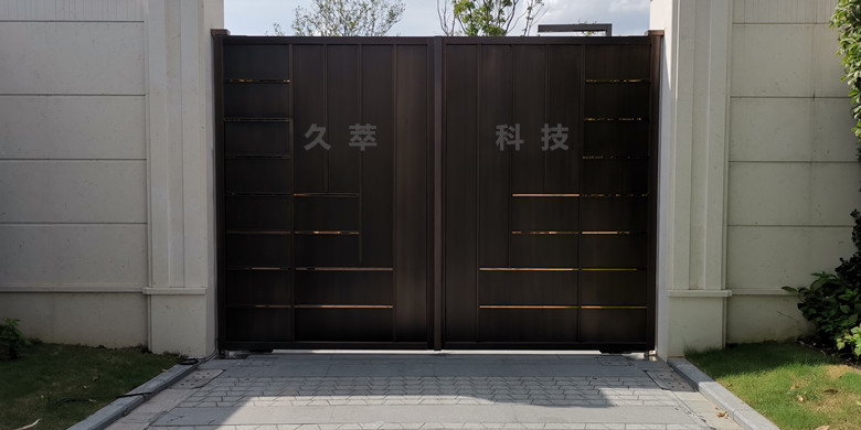 金臣别墅-意大利进口法柯FAAC地埋式平开门机770