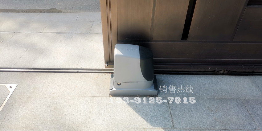 御湖-意大利Nice重型平移门电机RUN2500及蓝牙读卡系统